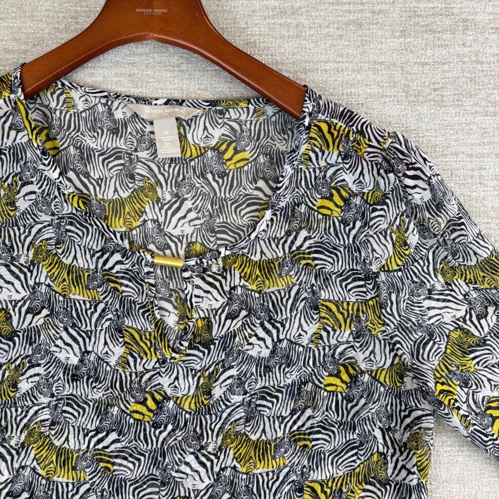 Banana Republic Womens M Yellow Black Zebra Print 3/4 Sleeve Blouse EUC Safari